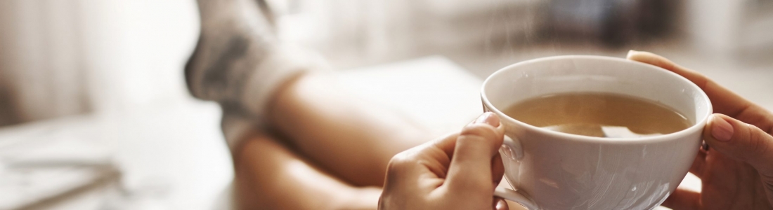 Un tè per ogni momento: proprietà e benefici di una tazza al giorno